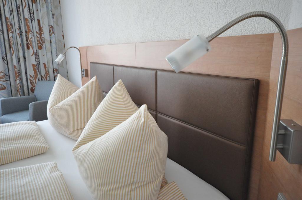 Hotel-Pension-Jasmin Rheinfelden  Quarto foto
